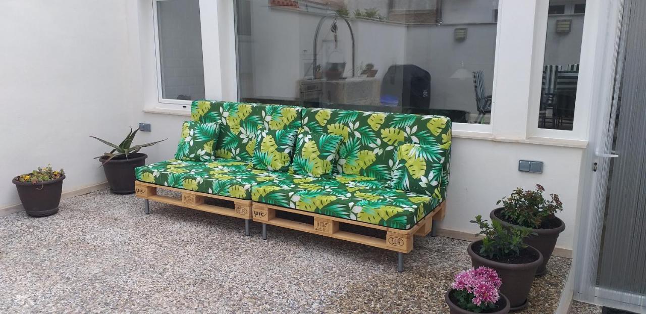 Acogedora Casa Con Patio En El Tiemblo Apartment Ngoại thất bức ảnh